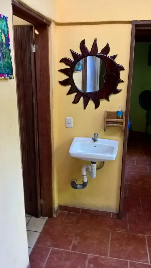 La Casa De Rolando Puerto Viejo de Talamanca Exterior foto